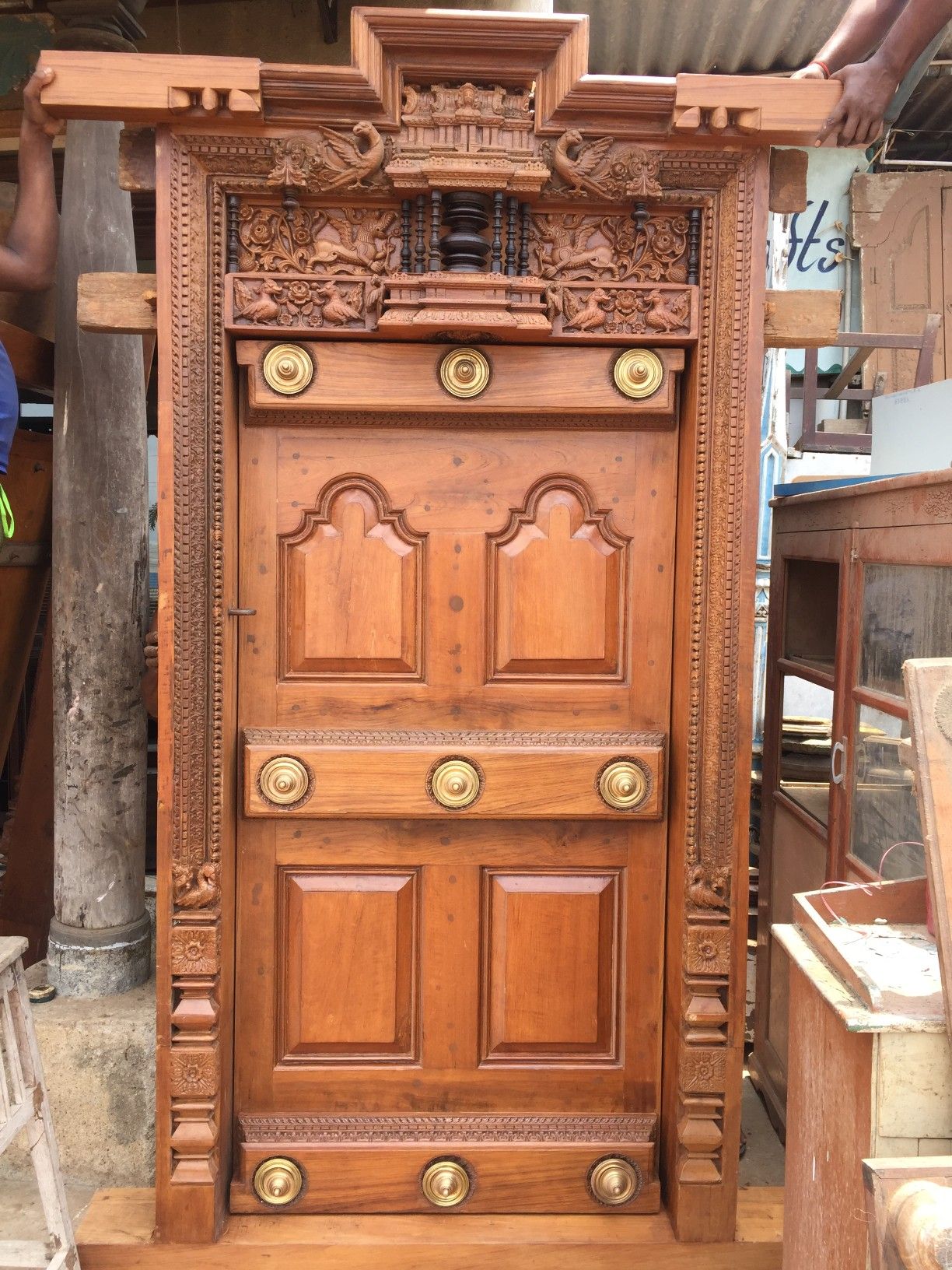 Chettinad_Horse_set_door